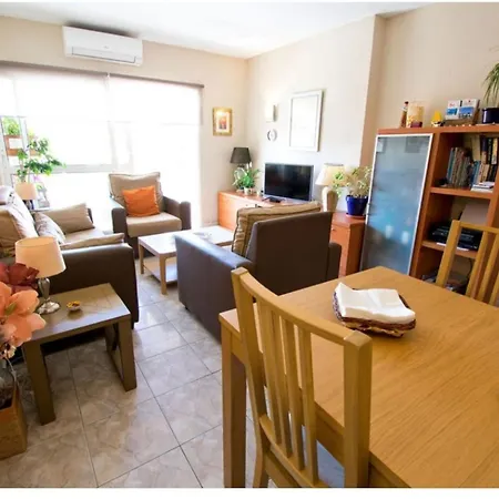 Apartment Attractive In Excellent Location